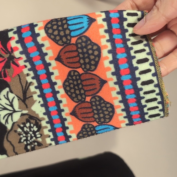 Floral Embroidery look alike print Black Jacket Misslook Size Large - Picture 3 of 10